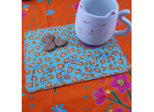 Stickdatei - ITH Mug Rug Katzenpfoten Doodle